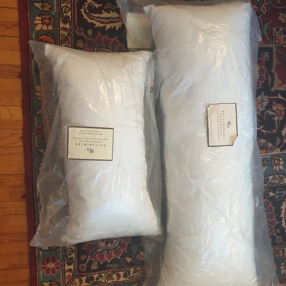 Pottery barn pillows never opened - Picture 5 of 8